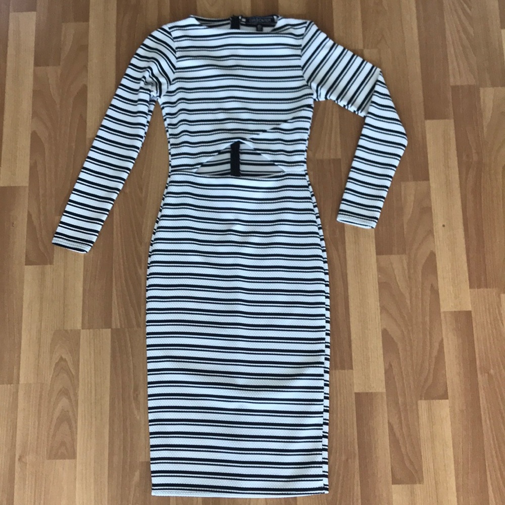 Girls on Film Fitted Cutout Midi Dress ✨